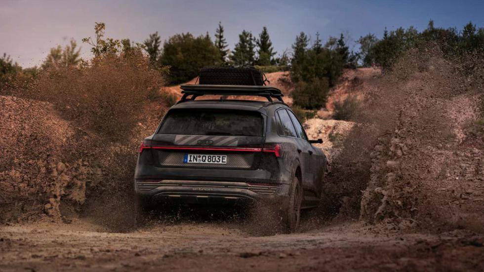 Το νέο Audi Q8 e-tron Edition Dakar... λατρεύει τη λάσπη!