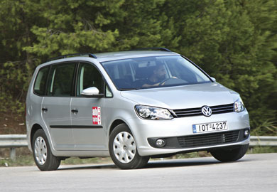 Ανανεωμένο Volkswagen Touran 1,2 TSI BlueMotion Technology Ολική επαναφορά