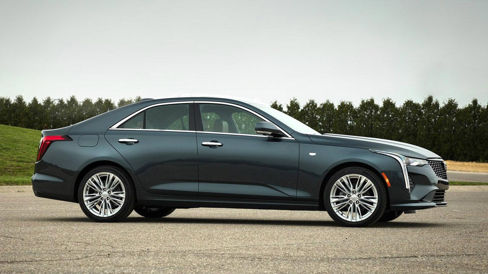 To Cadillac CT4 σεντάν. Η φίρμα είναι θυγατρική της General Motors.