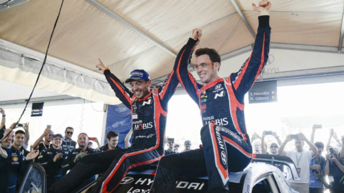 Ο Thierry Neuville κατάφερε να κερδίσει για μόλις 0.7 δλ. χρόνος που είναι ο τρίτος μικρότερος στην ιστορία του WRC.
