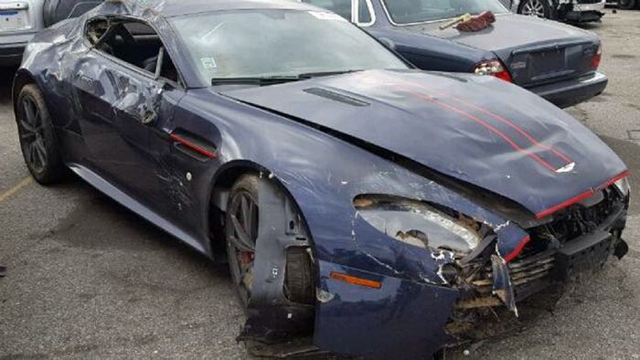 Τα 40.000$ για μία Aston Martin V8 Vantage φαντάζουν λίγα αρχικά, όταν, όμως δει κάποιος σε τι κατάσταση βρίσκεται η συγκεκριμένη, δε θα τα δώσει με τίποτα.
