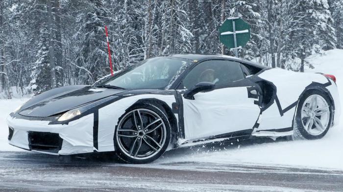 Στο φως της δημοσιότητας ήρθαν φωτογραφίες από τα νέα δοκιμαστικά που έκανε η Ferrari στη Σουηδία.