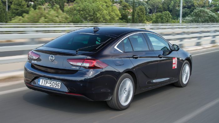 Διαβάστε όλοκληρη την αναλυτική Πρώτη Δοκιμή του νέου Opel Insignia Grand Sport με τον turbo βενζινοκινητήρα απόδοσης 165 ίππων στο νέο τεύχος του περιοδικού AutoΤρίτη που θα κυκλοφορήσει στα περίπτερα στις 4/7.