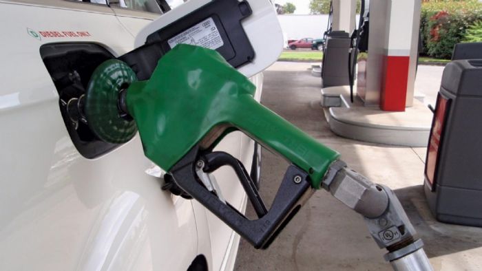 Κατανάλωση: Τo diesel καίει λιγότερα 1,6 λτ./100 χλμ. κατά μέσο όρο