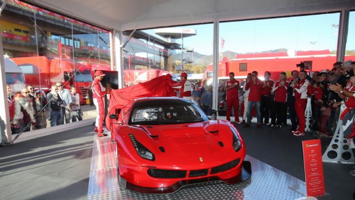 Η νέα Ferrari 488 GT κατά την παρουσίασή της περιθώριο του Finali Mondiali event στο Mugello