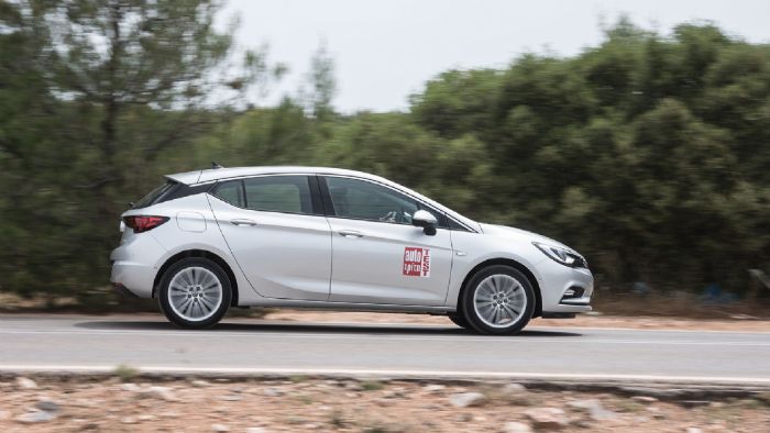Μπορεί να έχει μικρή χωρητικότητα και ιπποδύναμη, όμως η τελική ταχύτητα του Opel Astra καταφέρνει και σκαρφαλώνει στα 200 χλμ./ώρα.
