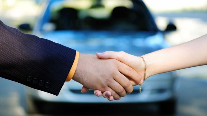 Ο Φιλικός Διακανονισμός είναι συμφωνία μεταξύ ασφαλιστικών εταιρειών, η οποία εφαρμόζεται, υπό προϋποθέσεις, στις αποζημιώσεις από ατυχήματα αυτοκινήτων. 
