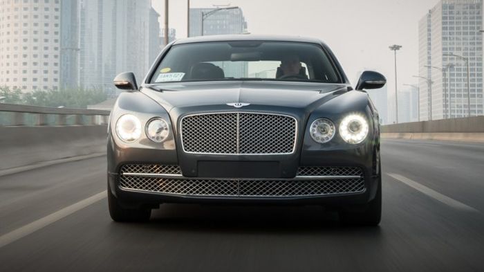 10.120 μονάδες πούλησε το 2013 η Bentley σε Αμερική, Κίνα και Ευρώπη το 2013.