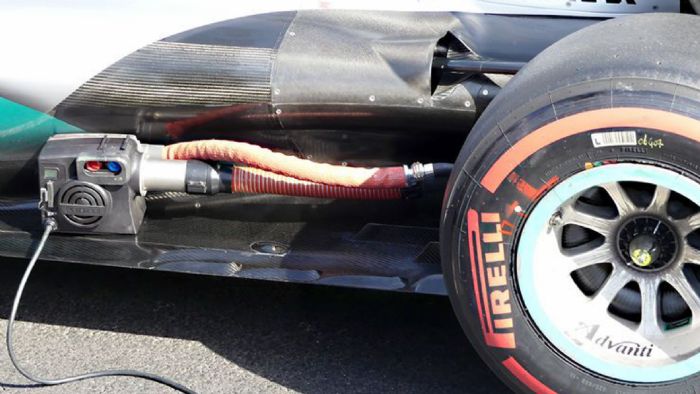 Mercedes-trick-tyres.jpg