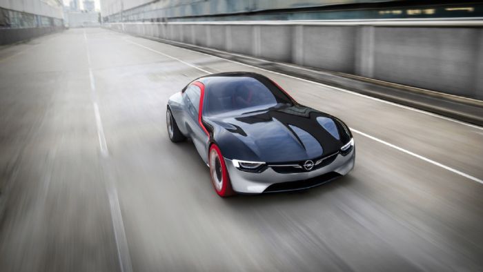 Στη Γενεύη η Opel παρουσιάζει σε παγκόσμια πρεμιέρα το GT Concept, το σπορ όχημα του μέλλοντος.
