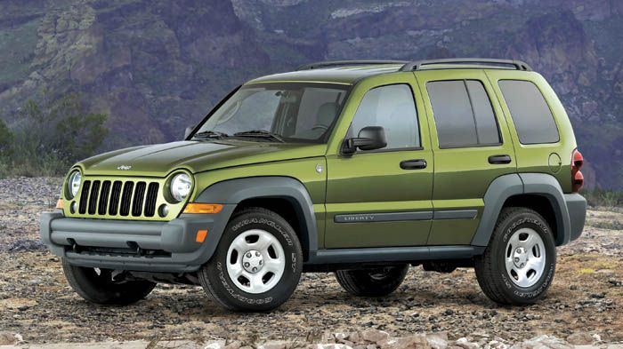 Το Jeep Cherokee του 2002 κέρδισε τις εντυπώσεις με την εξωτερική του εμφάνιση.