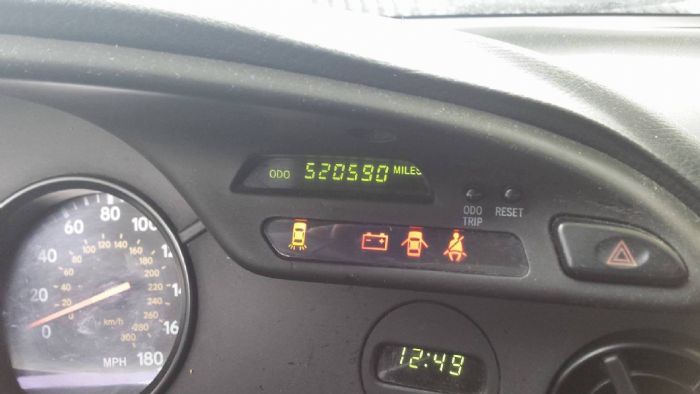 Η Toyota Supra έχει στο οδόμετρο της, με τον ίδιο κινητήρα, 837.000 χιλιόμετρα ή αλλιώς 520.000 μίλια.