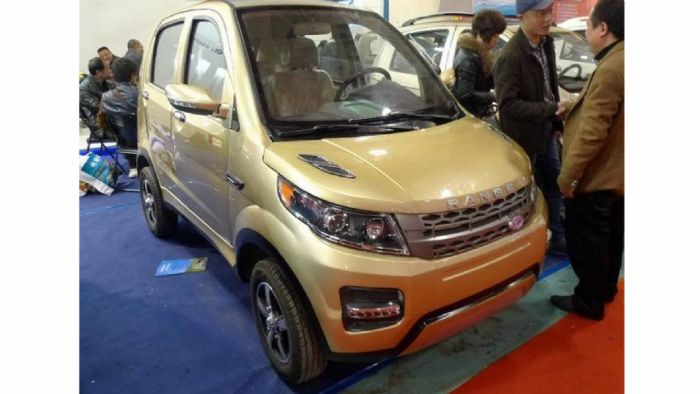 Το όχημα που βρέθηκε στην έκθεση ηλεκτρικών οχημάτων Shandong EV Expo, είναι μια κόπια του Range Rover Sport σε μίνι διαστάσεις. Μοιάζει με κακόγουστο αστείο, αλλά είναι γεγονός! 