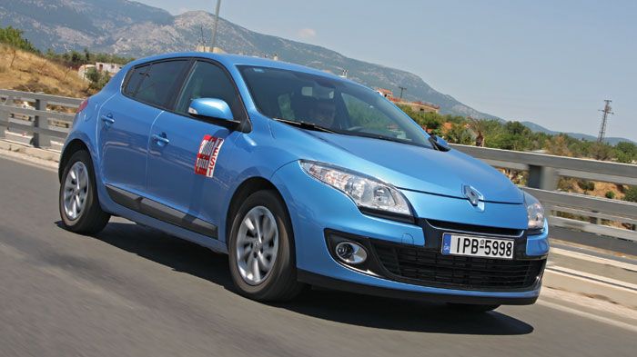 Ο αγοραστής του Renault
Megane diesel μπορεί 
να επιλέξει μεταξύ έκπτωσης 1.000 ευρώ ή δύο διαφορετικών εξοπλιστικών πακέτων και έξτρα έκπτωση 600 ευρώ.