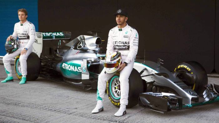 Μεγάλη μάχη για τη νίκη αναμένεται στο Bahrain μεταξύ των δύο πιλότων της Mercedes.