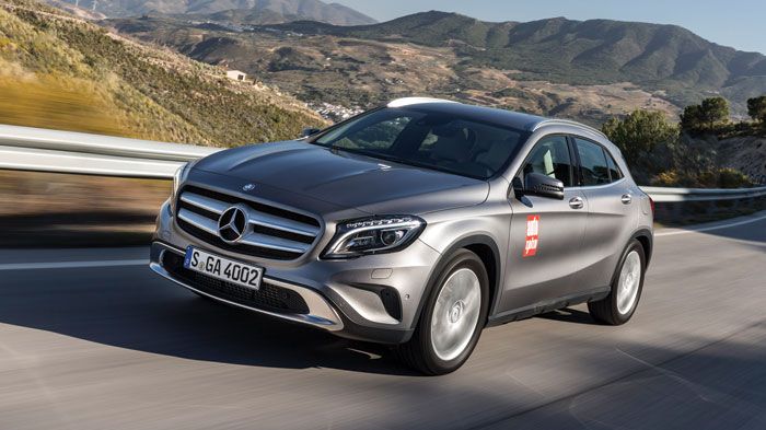 Με τη νέα GLA η Mercedes φέρνει το τρίτο compact της μοντέλο με ακαταμάχητη σχεδίαση μετά τις A-Class και CLA.	