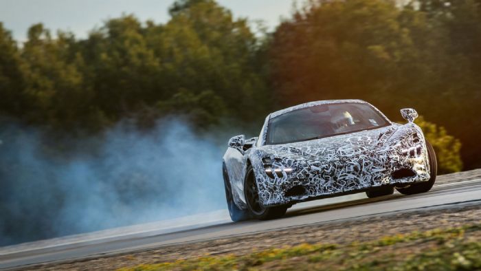 Το τελευταίο teaser της McLaren, μας δείχνει τις ικανότητες του supercar στο φρενάρισμα.