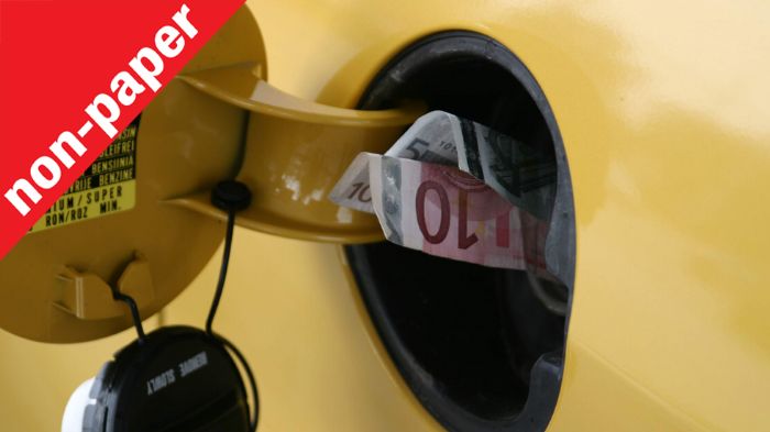 Τελικά πού είναι η ισορροπία ανάμεσα στα καλά των φθηνών καυσίμων και τα αρνητικά της χαμηλής τιμής του πετρελαίου; 