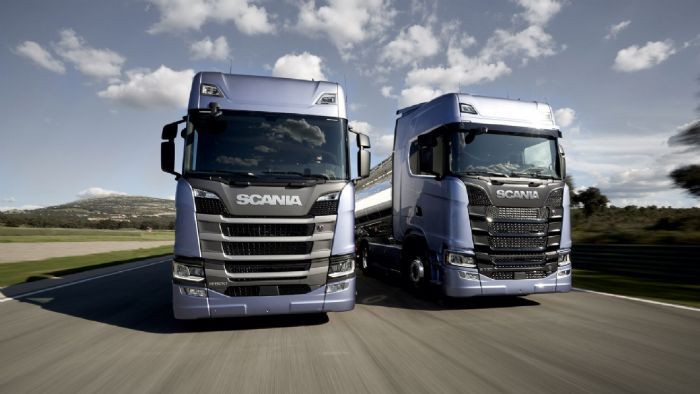 Σε μια φαντασμαγορική εκδήλωση, η Scania παρουσίασε τη νέα γενιά του κορυφαίου εκπροσώπου της στα βαρέα φορτηγά.