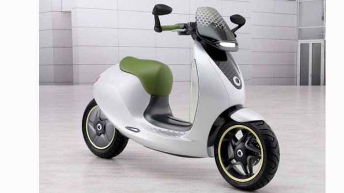 Η Smart επιβεβαίωσε πως το ηλεκτρικό scooter που παρουσίασε πριν δύο χρόνια θα είναι έτοιμο το 2014.