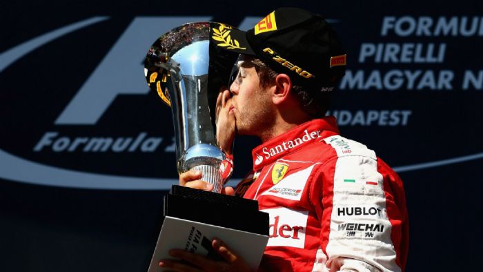 Στην τρίτη θέση των πιλότων με τις περισσότερες νίκες στην F1 βρίσκεται πλέον ο Vettel, ισοφαρίζοντας το ρεκόρ του Senna.