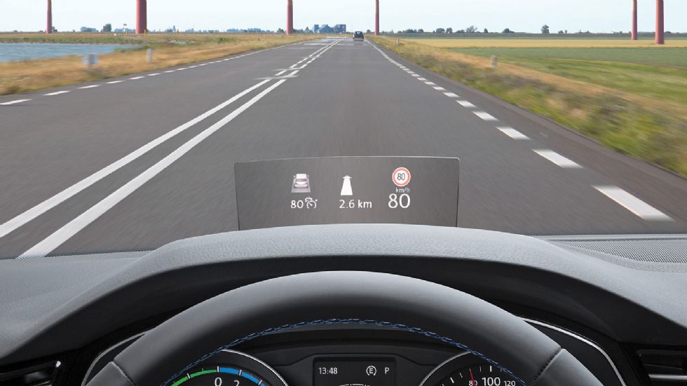 Οι high-tech τεχνολογίες του VW Passat GTE 
