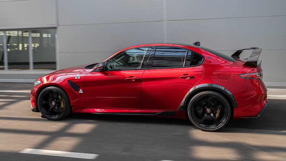 Νέα Alfa Romeo Giulia GTA