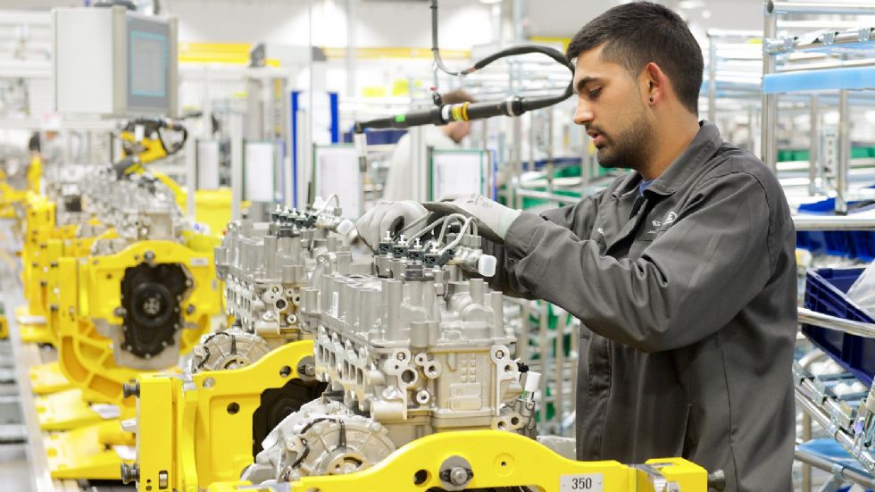 Οι νέοι κινητήρες Ingenium θα κατασκευάζονται στο εργοστάσιο Engine Manufacturing Centre του West Midlands της Μ. Βρετανίας, με τον ετήσιο όγκο παραγωγής να είναι 450.000 μονάδες.