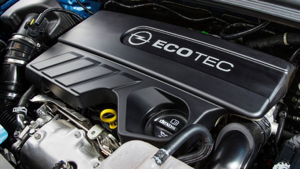 Ο 1,4 λτ. turbo κινητήρας βενζίνης έχει απόδοση 140 και 152 ίππων, ενώ το σύνολο πετρελαίου 1.6 CDTI έχει ισχύ 110 ή 136 ίππων.