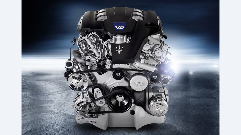 Το V6 μοτέρ των 2,9 λίτρων θα κατασκευάζεται από την Ferrari, ενώ θα αποτελεί μια παραλλαγή του εικονιζόμενου 3λιτρου συνόλου της Maserati, το οποίο αποδίδει έως 410 ίππους.