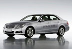 Η E 300 BlueTEC θα είναι η πρώτη Mercedes με κινητήρα  πετρελαίου σε υβριδικό σύστημα  