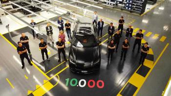 10.000 Lamborghini Urus   