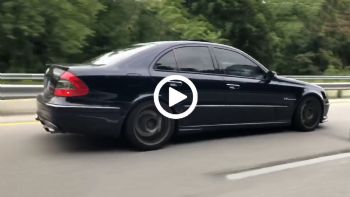 Video: Mercedes E55 AMG   