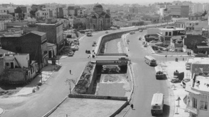 Το Αθηναϊκό ποτάμι που σκεπάστηκε από 5 λεωφόρους! Δεν είναι ο Κηφισός Το Αθηναϊκό ποτάμι που σκεπάστηκε από 5 λεωφόρους! Δεν είναι ο Κηφισός