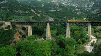 Πάμε στην πιο ιστορική γέφυρα της Ελλάδας