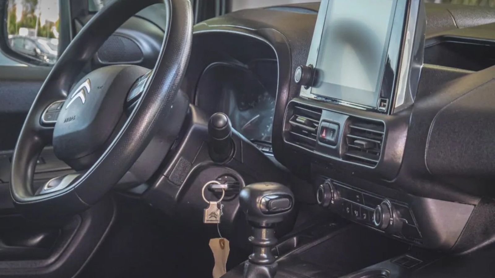 Citroën Berlingo Van τρίτης γενιάς, εξωτερική εμφάνιση επαγγελματικού αυτοκινήτου