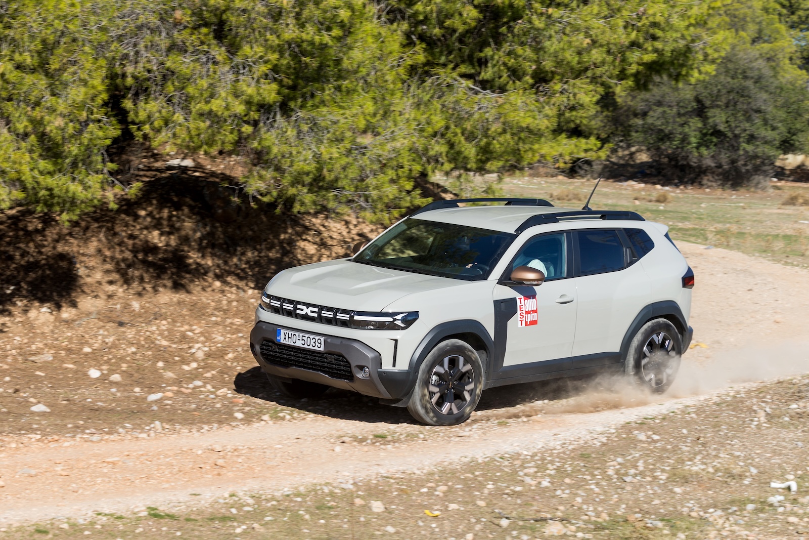 Dacia Duster παλαιότερης γενιάς με diesel κινητήρα και τετρακίνηση 4x4