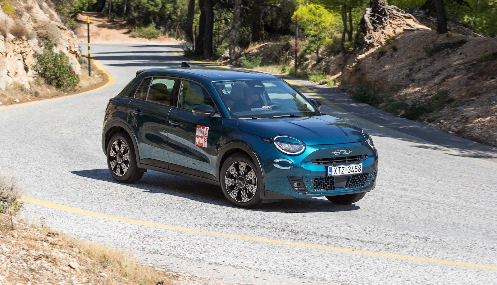 Δοκιμή Fiat 600 – «Βενζινάτο» SUV-άκι με στυλ και… συμπλέκτη.
