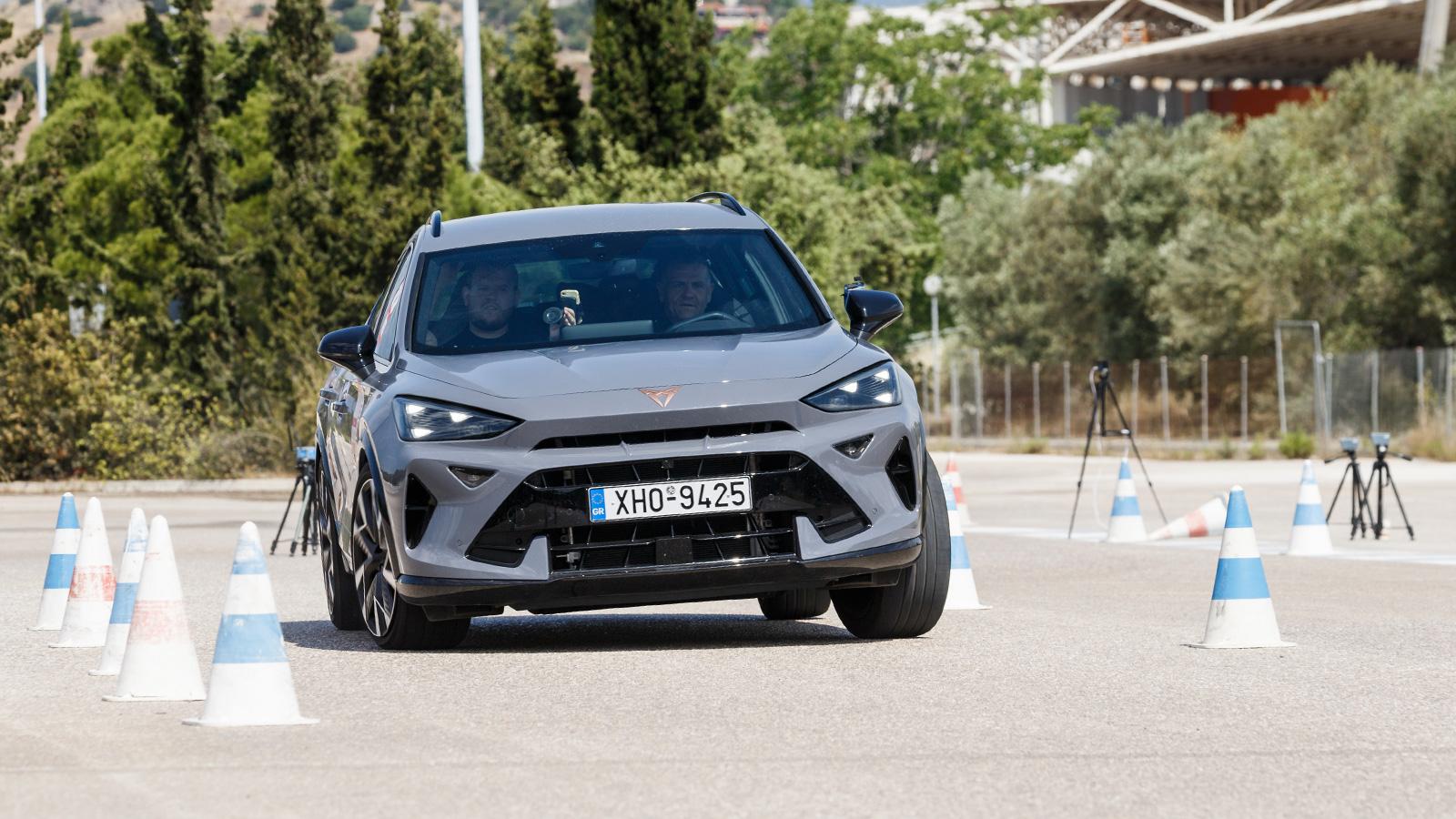 CUPRA Formentor VZ eHybrid στη Δοκιμή Αποφυγής Κινδύνου