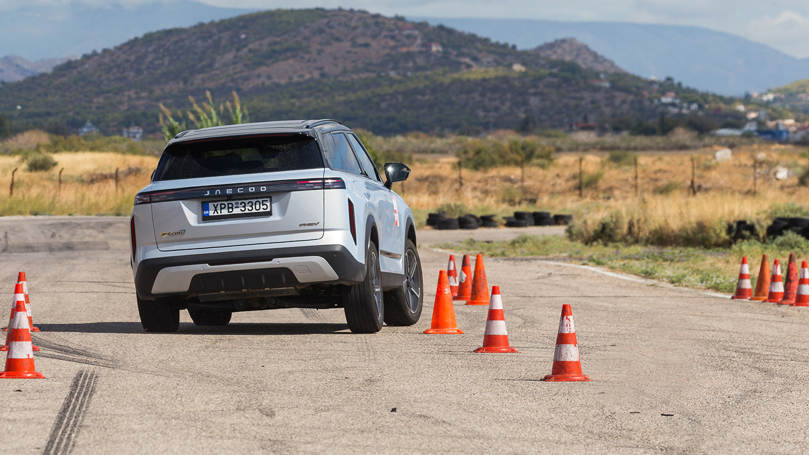 Plug-in SUV στη Δοκιμή Αποφυγής Κινδύνου του AutoΤρίτη