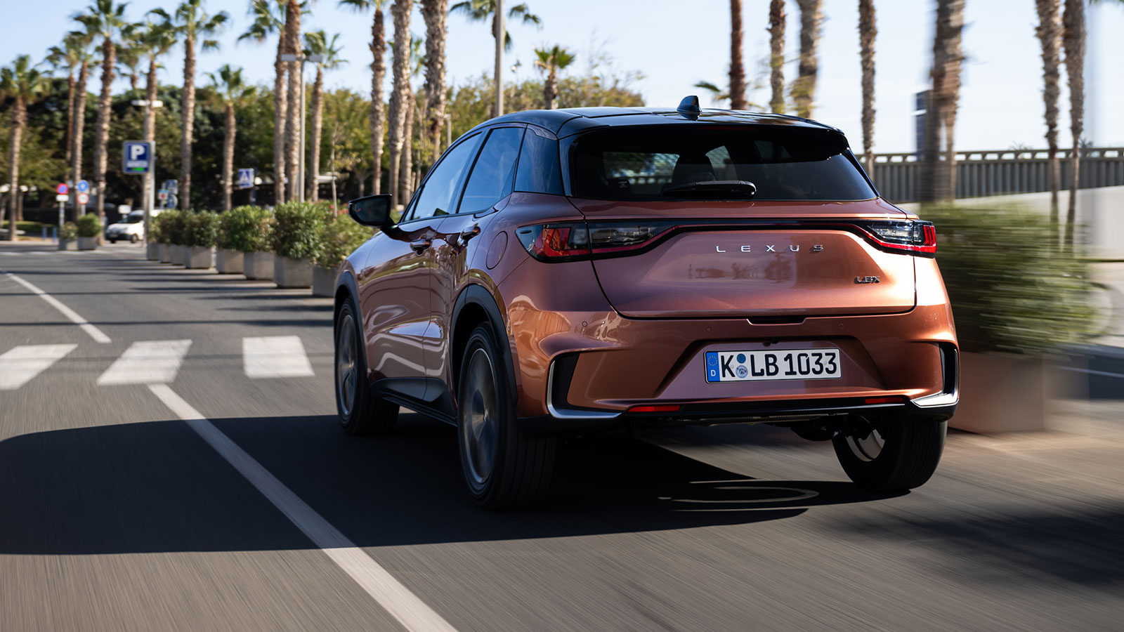 Lexus LBX στο δρόμο