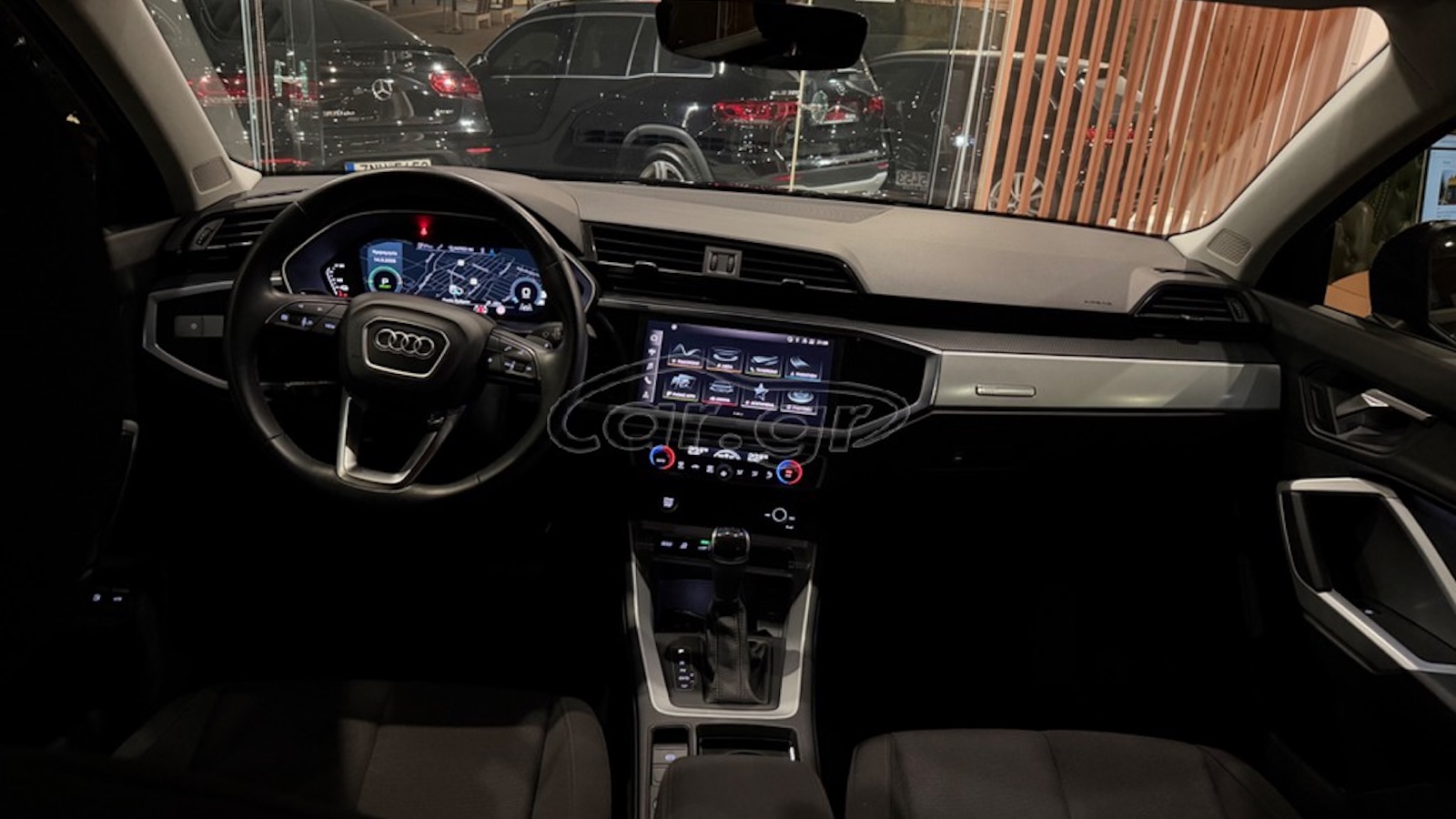 Audi Q3 45 TFSI e S tronic 245 PS σε δοκιμή στον δρόμο