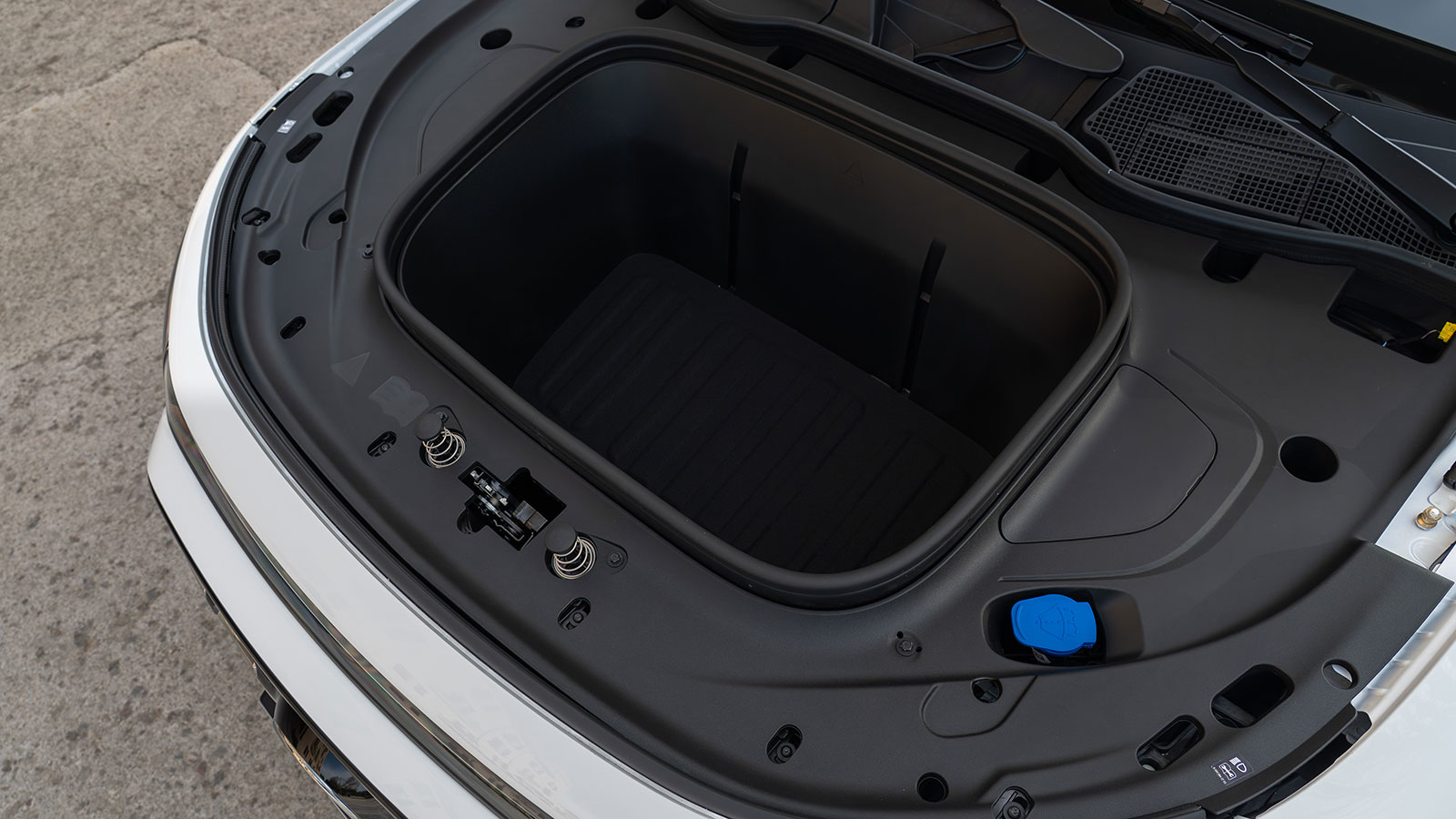 Mercedes GLB Electric frunk 127 λίτρα 7 θέσεις