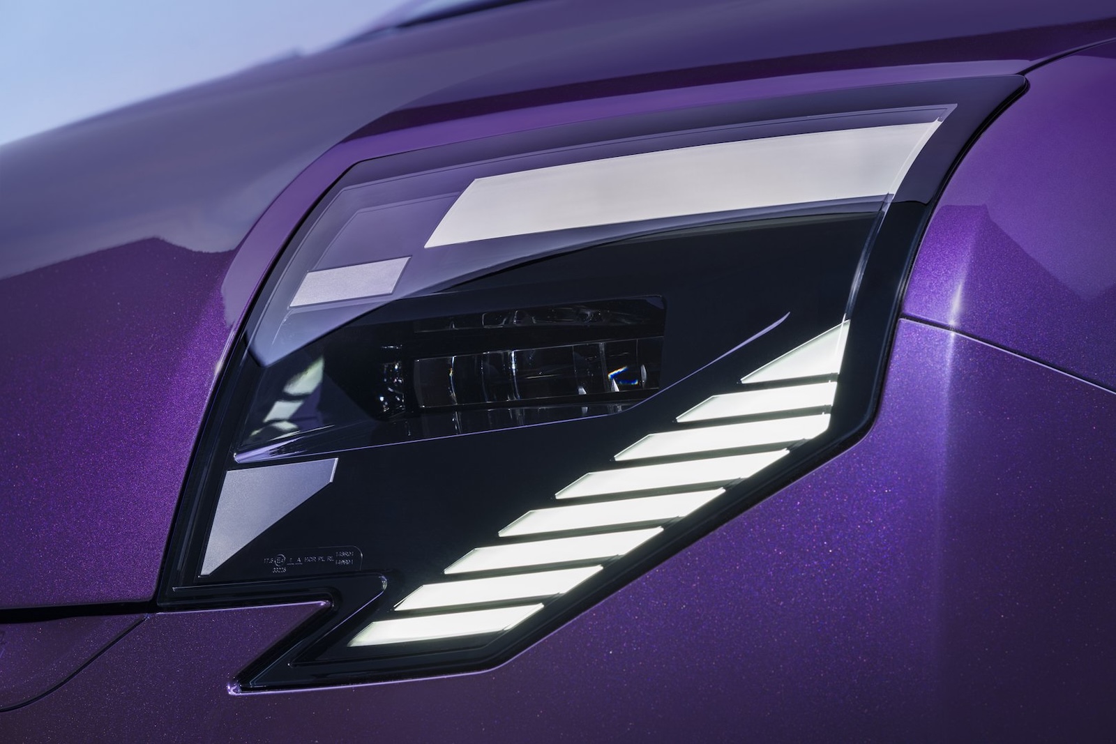 Nissan Pixo headlight