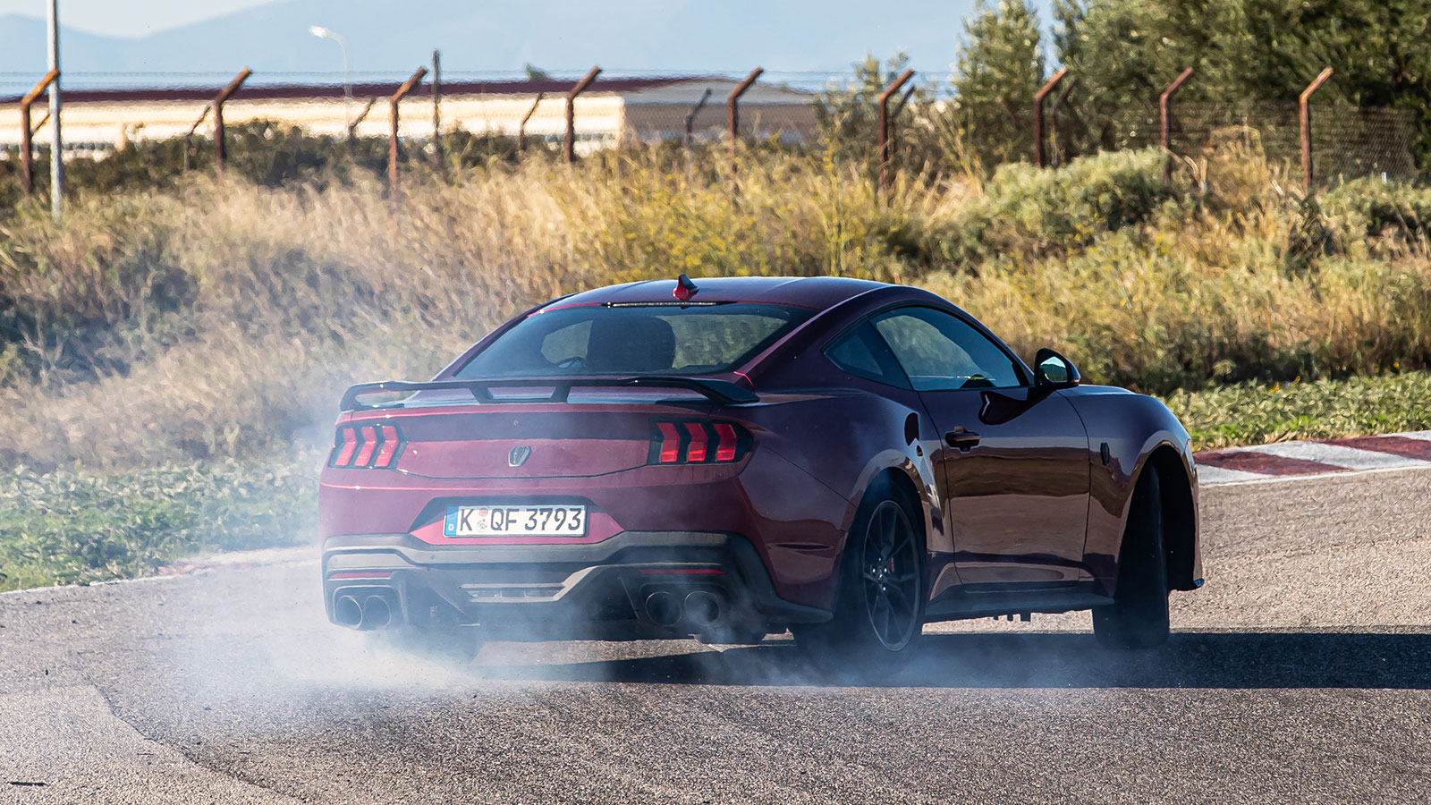 Ford Mustang Dark Horse