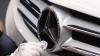 Οι άνθρωποι της Mercedes έχουν τη τεχνογνωσία και την εξειδίκευση να αναγνωρίσουν εγκαίρως πιθανές φθορές ή βλάβες χρήσης, γλιτώνοντας έγκαιρα τον κάτοχο από μεγαλύτερους μπελάδες στο μέλλον.