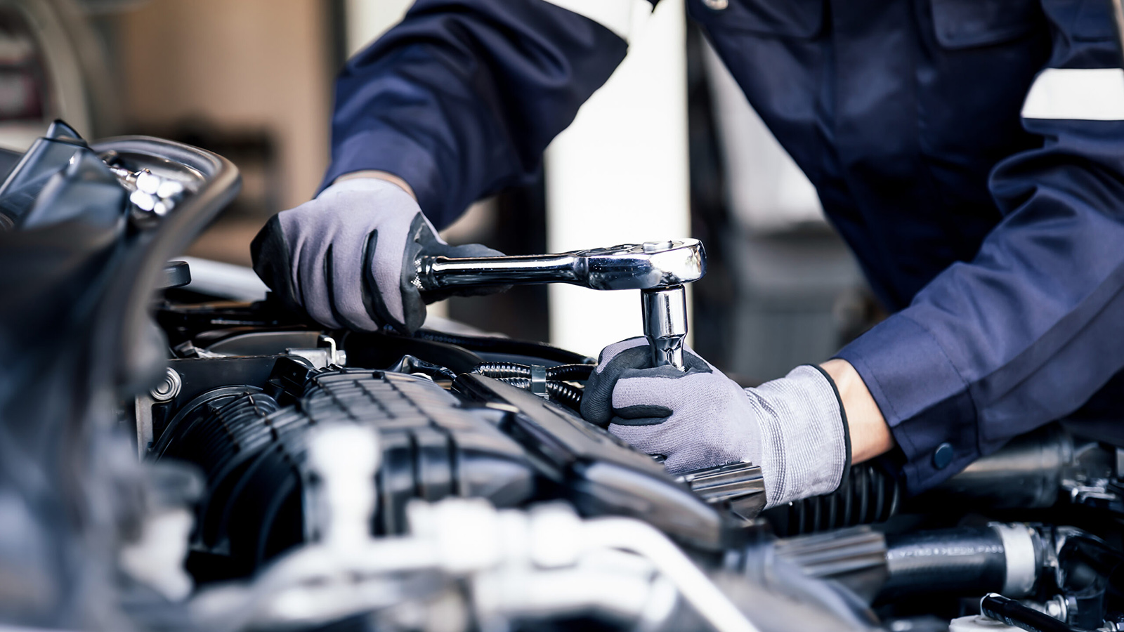 ΠΕΑΚ: Τι λένε όσοι πάνε για service το diesel αυτοκίνητό τους; 