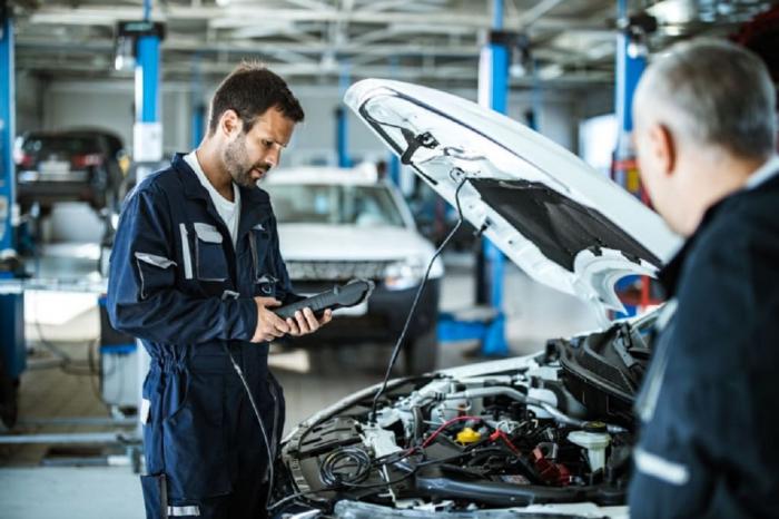 Η Mercedes προσφέρει πλήθος απομακρυσμένων υπηρεσιών για την διευκόλυνση των πελατών της. 