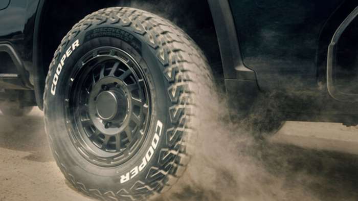 Η Goodyear παρουσίασε το νέο all terrain Cooper discoverer Stronghold 