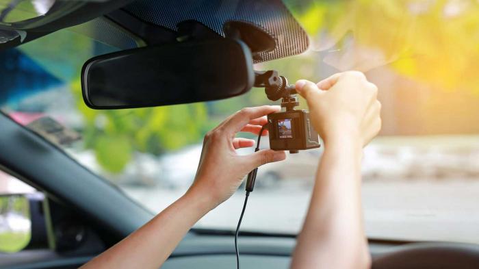 Μία κάμερα ταμπλό (dashcam) διασφαλίζει ότι ο λόγος σας δεν είναι ποτέ εναντίον των δικών τους. Μία κάμερα ταμπλό (dashcam) διασφαλίζει ότι ο λόγος σας δεν είναι ποτέ εναντίον των δικών τους.